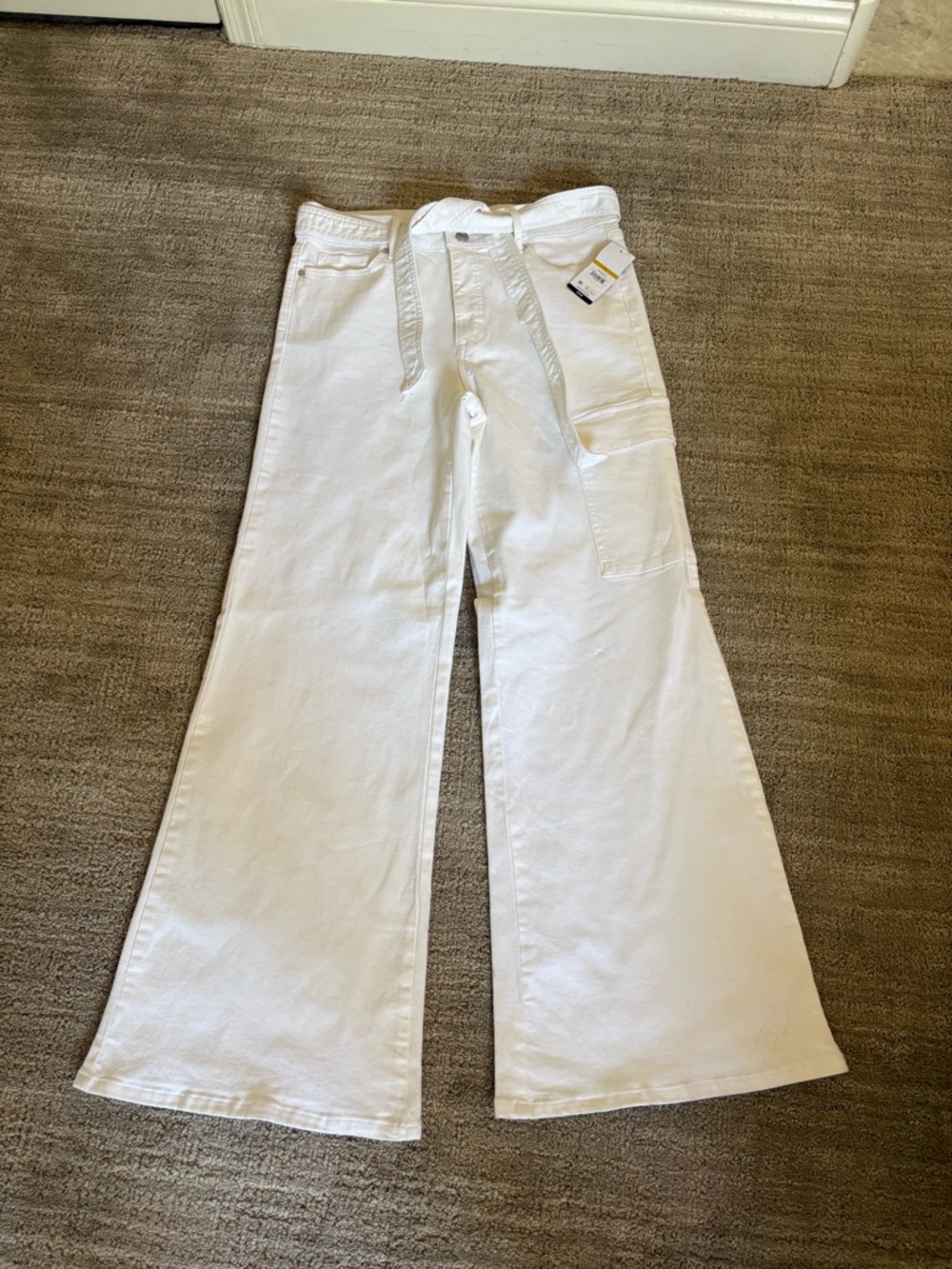 sofia by sofia vergara White Wide-Leg Utility Jeans